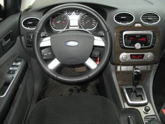 2008 Ford Focus Pictures