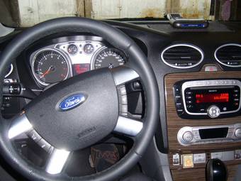 2008 Ford Focus Pictures