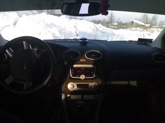 2008 Ford Focus Pictures