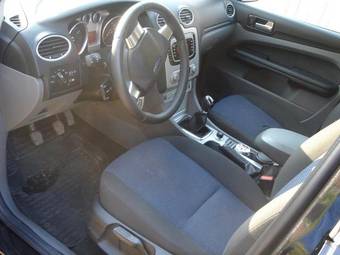 2008 Ford Focus Pictures