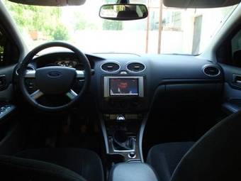 2008 Ford Focus Photos