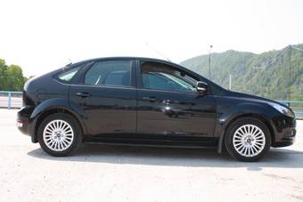 2008 Ford Focus Pictures