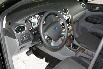 2008 Ford Focus Pictures