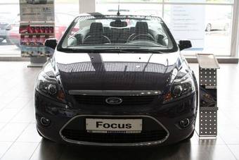 2008 Ford Focus Pictures