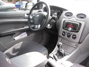 2008 Ford Focus Images