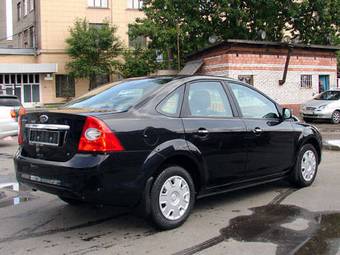 2008 Ford Focus Photos