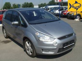 2008 Ford Focus Photos