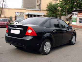 2008 Ford Focus Images