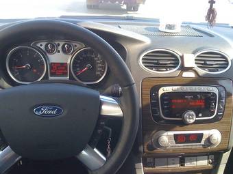 2008 Ford Focus Pictures