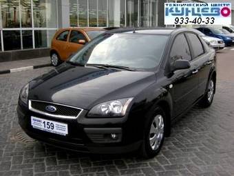 2008 Ford Focus Photos