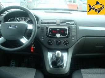 2008 Ford Focus Pictures