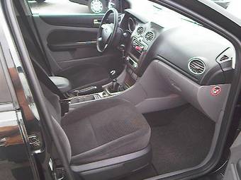 2008 Ford Focus Pictures