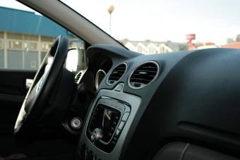 2008 Ford Focus Pictures