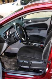 2008 Ford Focus Photos
