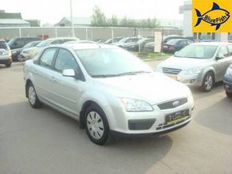 2008 Ford Focus Images