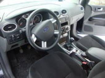 2008 Ford Focus Pictures