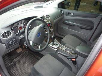 2008 Ford Focus Pictures