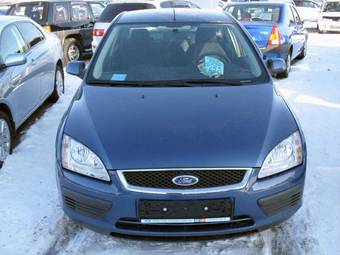 2008 Ford Focus Pictures