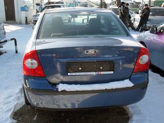 2008 Ford Focus Photos