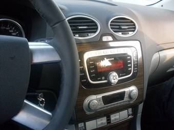 2008 Ford Focus Pictures