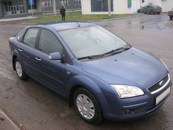 2008 Ford Focus Pictures