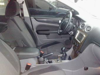 2008 Ford Focus Pictures