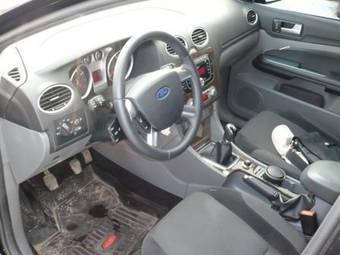 2008 Ford Focus Pictures