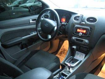 2008 Ford Focus Photos