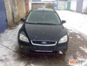 2008 Ford Focus Photos