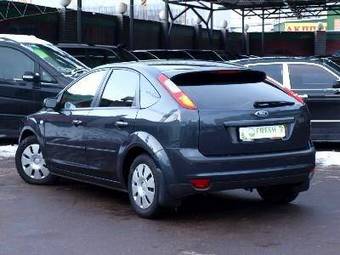 2008 Ford Focus Photos