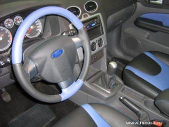 2008 Ford Focus Pictures