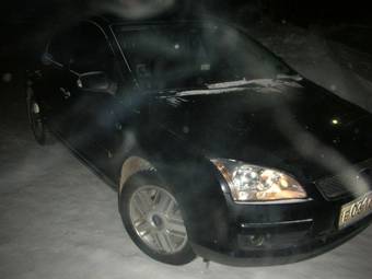 2008 Ford Focus Photos