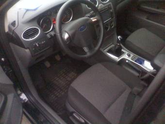 2008 Ford Focus Photos