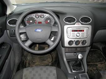 2008 Ford Focus Pictures