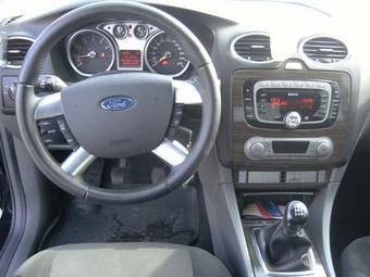2008 Ford Focus Images