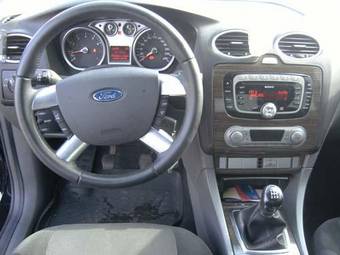 2008 Ford Focus Images