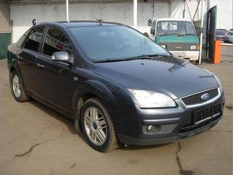 2008 Ford Focus Pictures