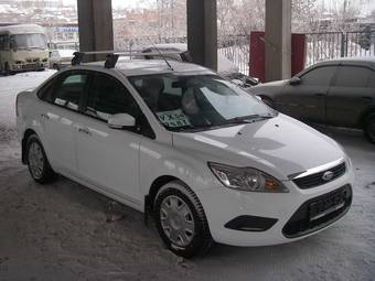 2008 Ford Focus Photos