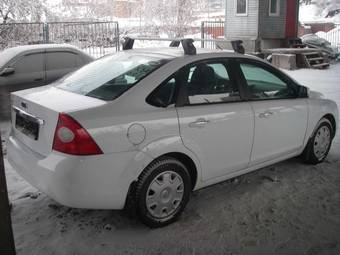 2008 Ford Focus Photos