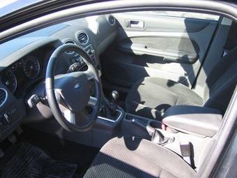 2008 Ford Focus Photos