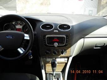 2008 Ford Focus Pictures
