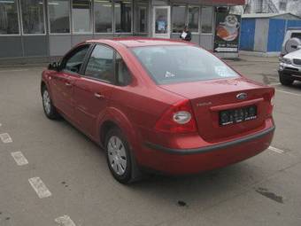 2008 Ford Focus Pictures