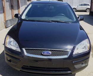 2008 Ford Focus Photos