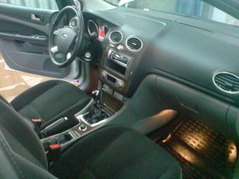 2008 Ford Focus Images