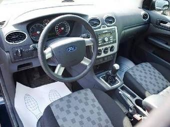 2008 Ford Focus Pictures