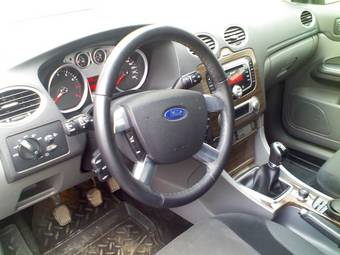 2008 Ford Focus Photos