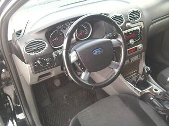 2008 Ford Focus Photos