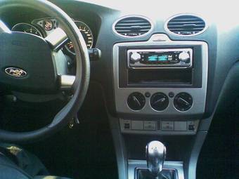 2008 Ford Focus Pictures