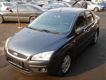 2008 Ford Focus Pictures