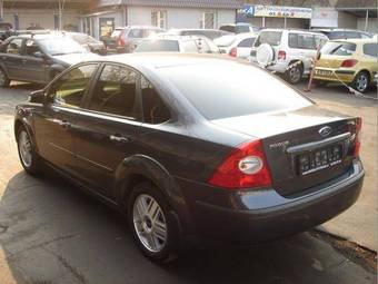 2008 Ford Focus Photos